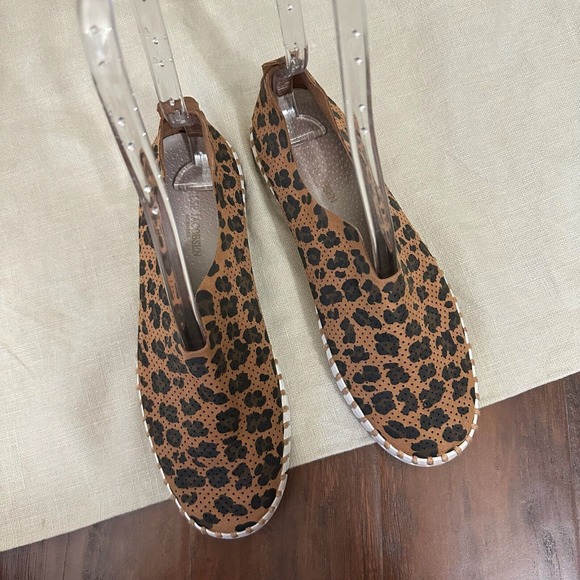 ILSE JACOBSEN Tulip 139 Perforated Slip-On Sneaker in Cheetah Print - Picture 3 of 11